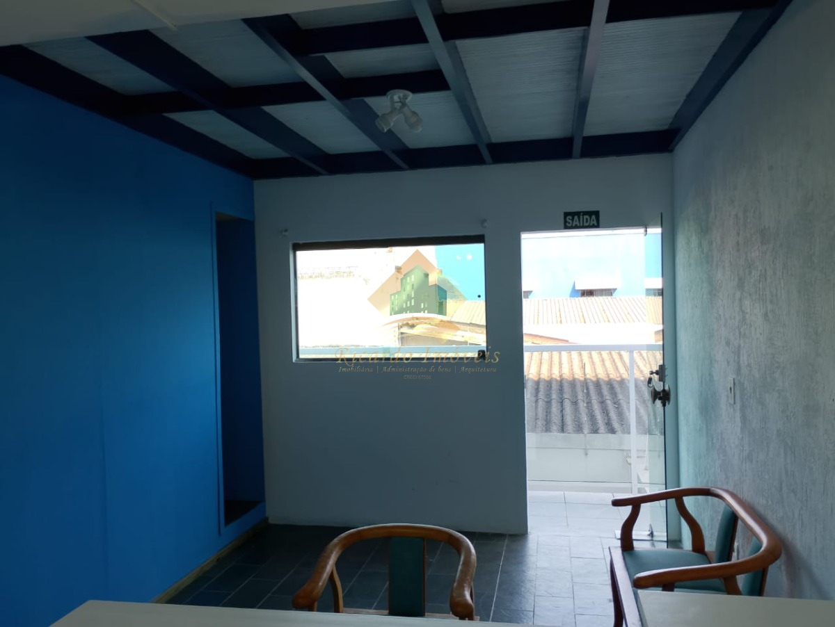 Sala comercial na região central de ubatuba